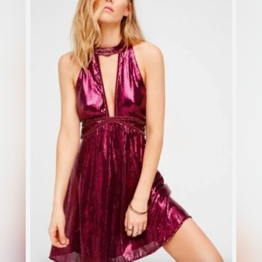 NWT Free People Film Noir Sequined Mini Dress in Plum - Picture 4 of 8